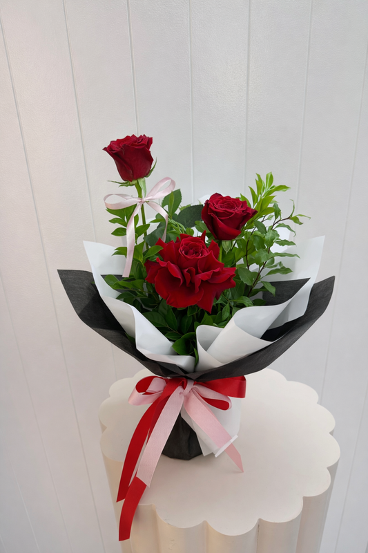 Red Rose Trio Arrangement